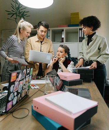 Kurumsal Kimlik Tasarımı Hizmet Görseli